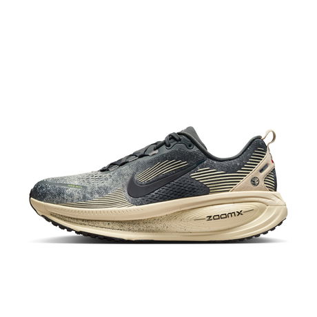 NIKE - Vomero 18 Erkek Koşu Ayakkabısı