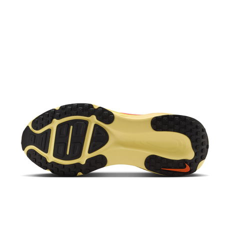 NIKE - Vomero 18 SE Erkek Sarı Koşu Ayakkabısı (1)