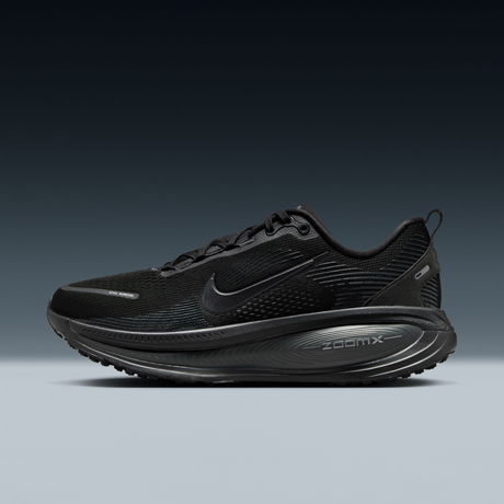 NIKE - Vomero 18 'Triple Black' Erkek Koşu Ayakkabısı