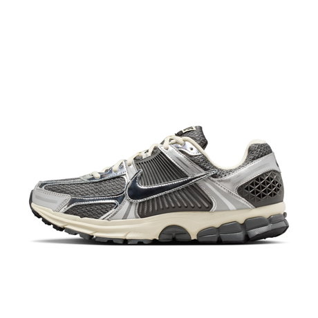 NIKE - Vomero 5 Erkek Gri Sneaker Ayakkabı