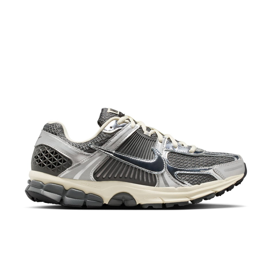 Vomero 5 Erkek Gri Sneaker Ayakkabı