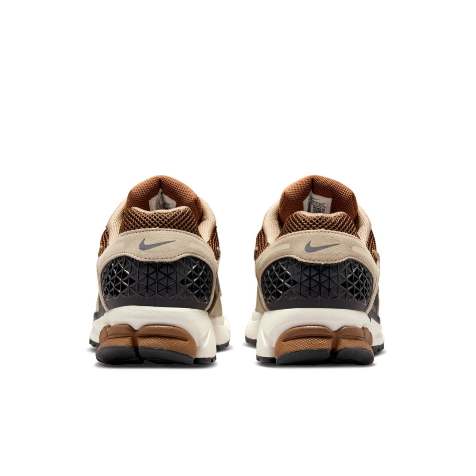 Vomero 5 Erkek Kahvrengi Sneaker Ayakkabı