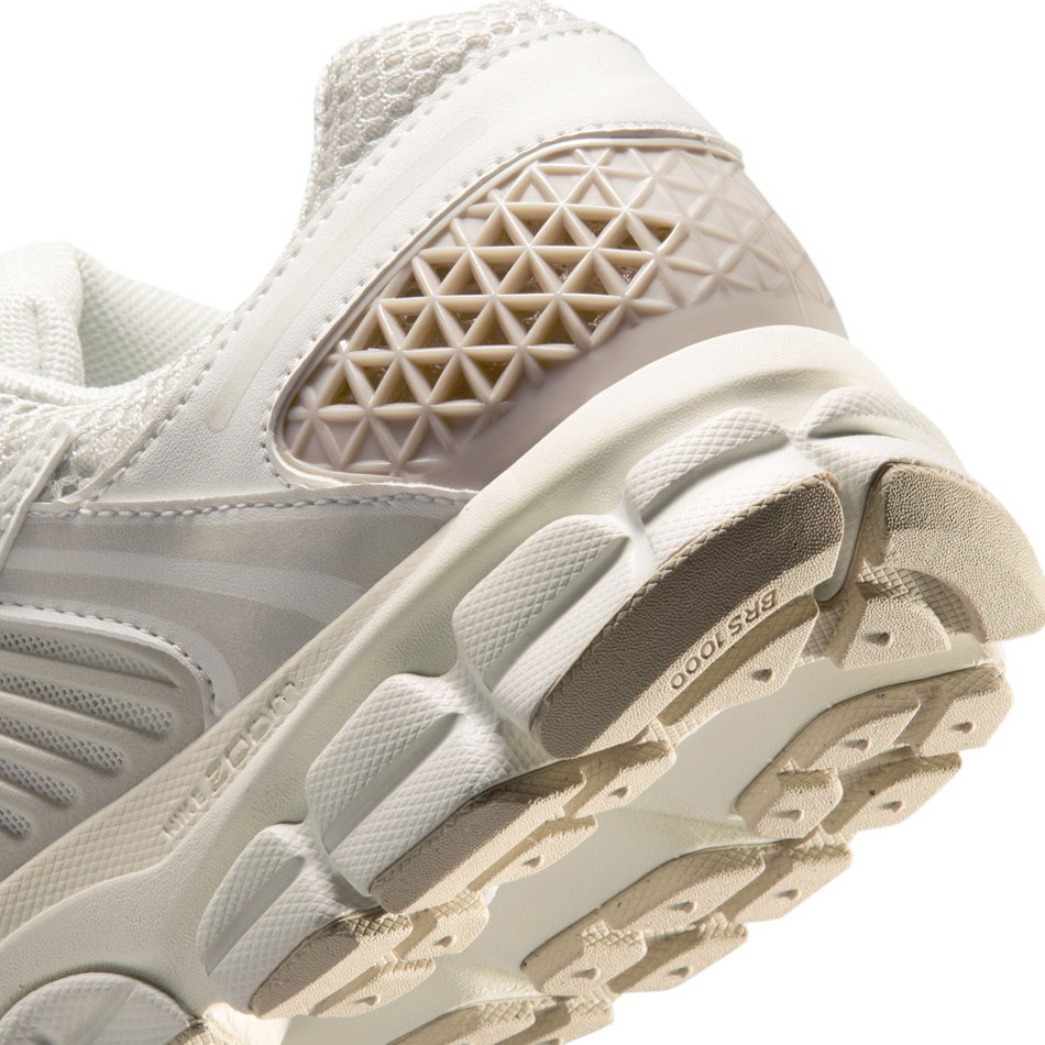 Vomero 5 Erkek Sneaker Ayakkabı