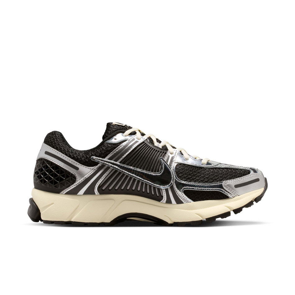 Vomero 5 Erkek Sneaker Ayakkabı