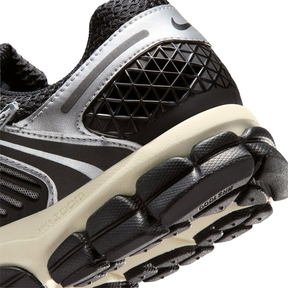 Vomero 5 Erkek Sneaker Ayakkabı