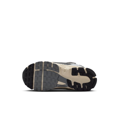 NIKE - Vomero 5 Ps Çocuk Sneaker Ayakkabı (1)