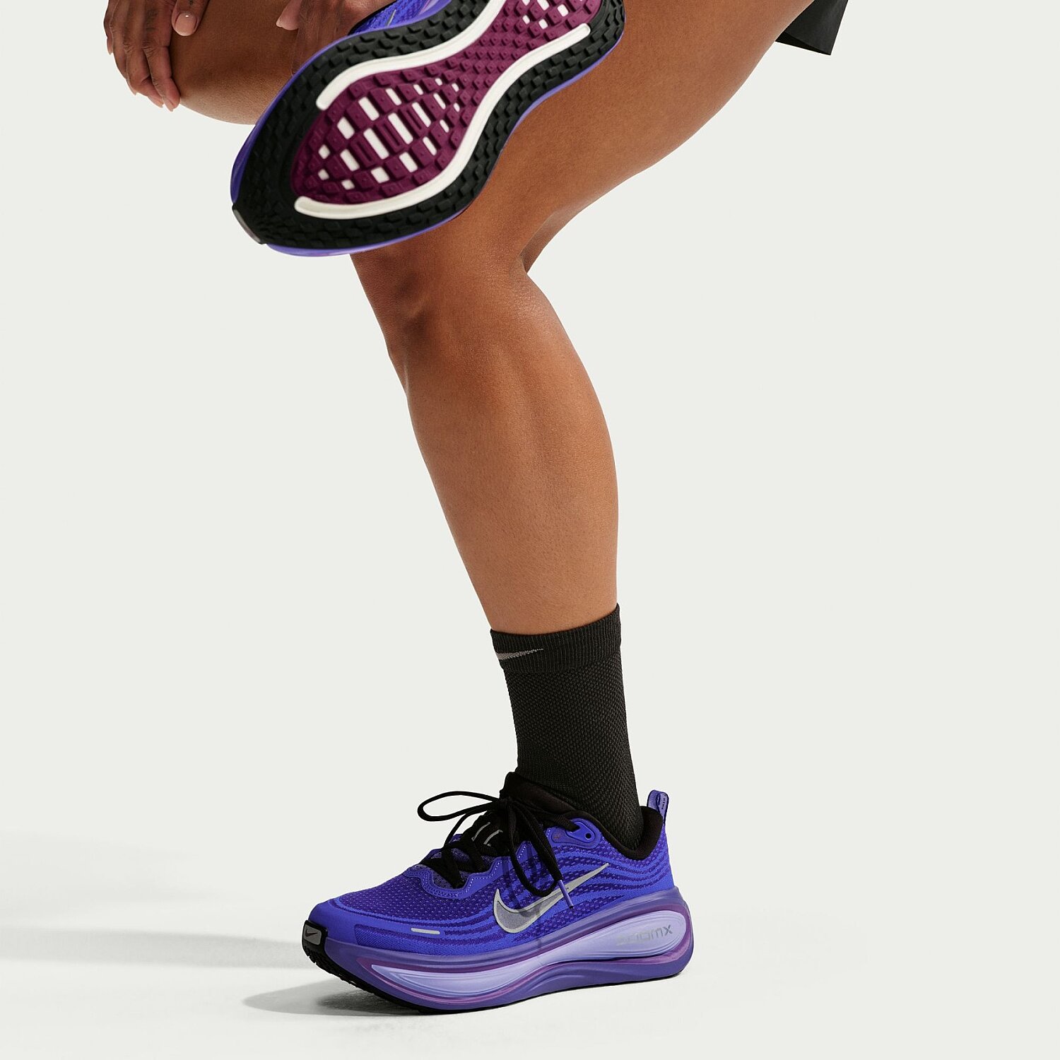 Женские кроссовки Nike Vomero Plus для бега