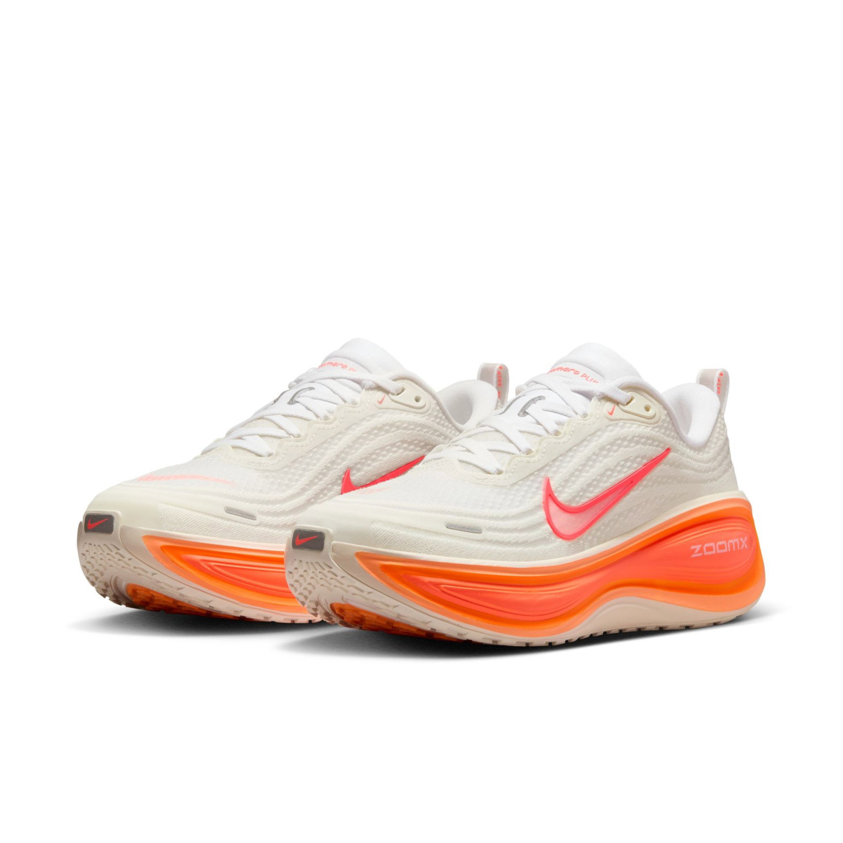 Nike Vomero Plus Kadın Koşu Ayakkabısı HV8154-107