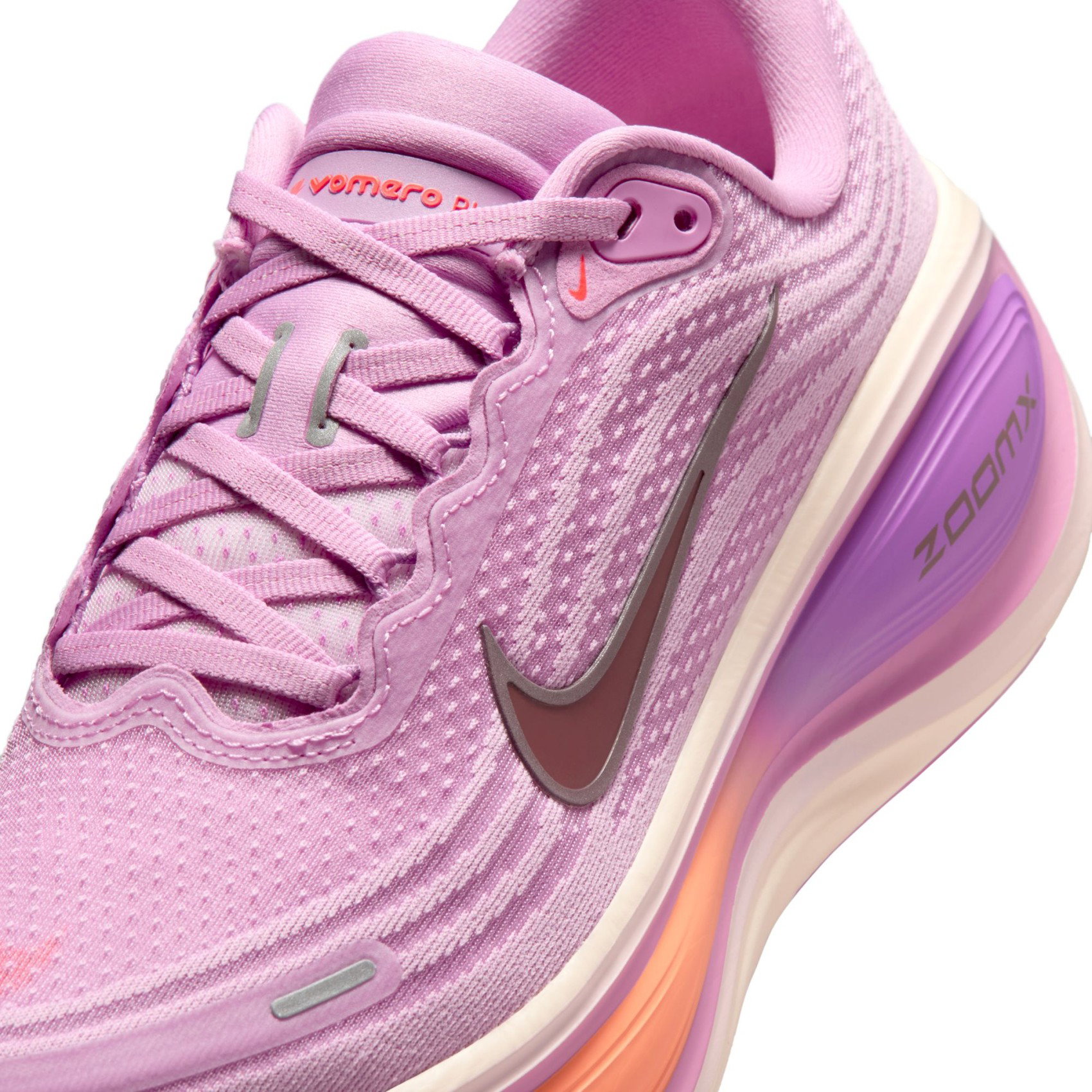 Nike Vomero Plus Kadın Mor Koşu Ayakkabısı HV8154-503