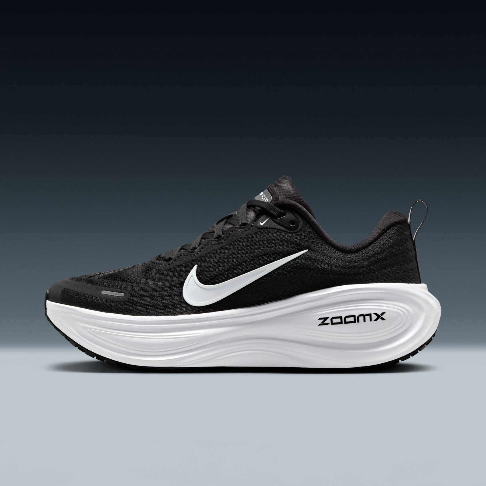 Nike Vomero Plus Kadın Siyah Koşu Ayakkabısı HV8154-002
