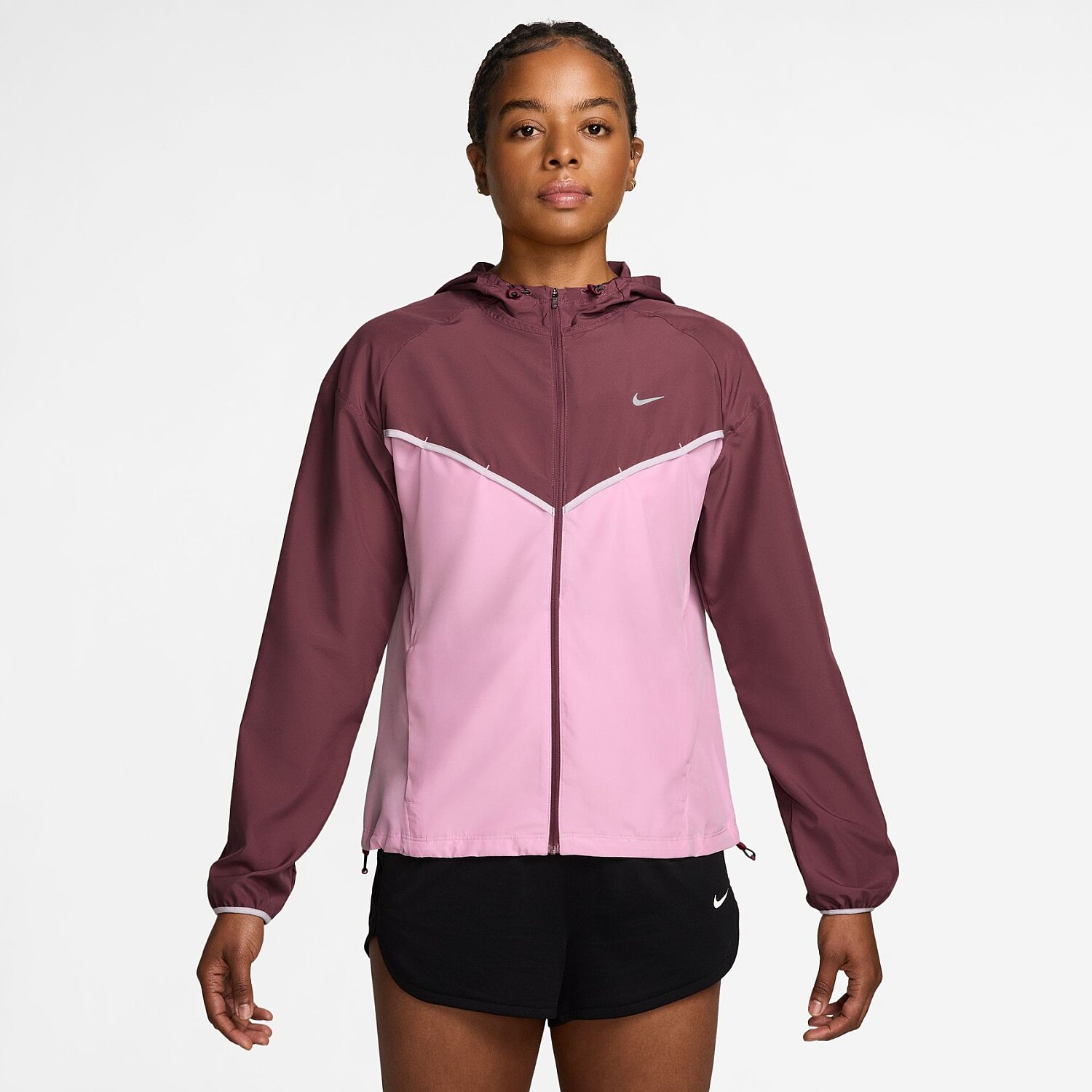 Женская куртка Nike Windrunner Dri-FIT для бега