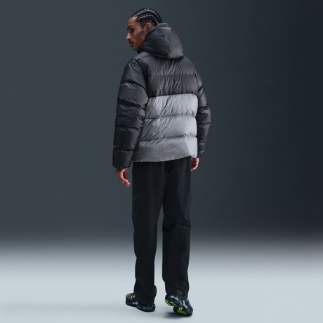 NIKE - Windrunner Statement Jacket Erkek Gri Mont (1)