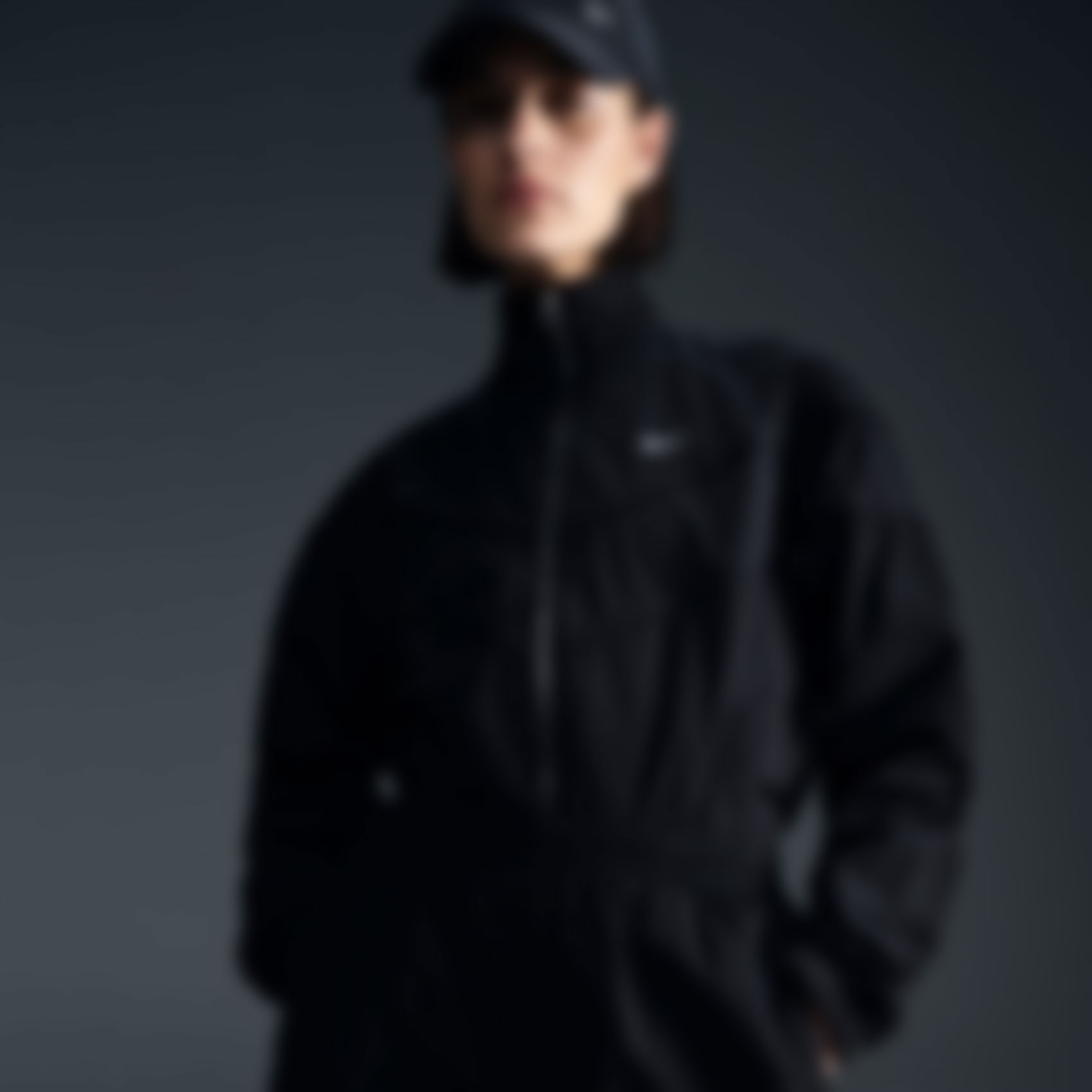 NIKE - Windrunner Woven UV Jacket Kadın Ceket