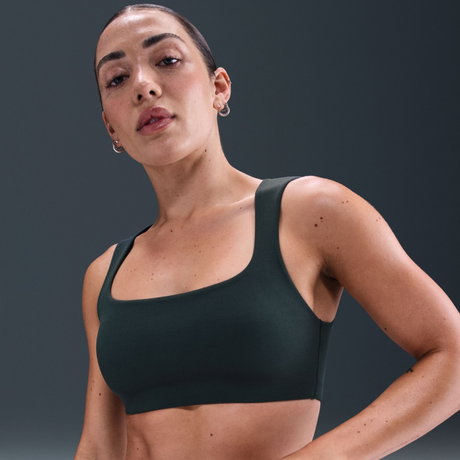 NIKE - Zenvy Hafif Destekli Hafif Astarlı Bra Kadın Sporcu Sütyeni