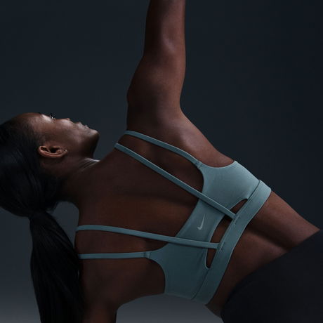 NIKE - Zenvy Strappy Bra Kadın Gri Sporcu Sütyeni (1)