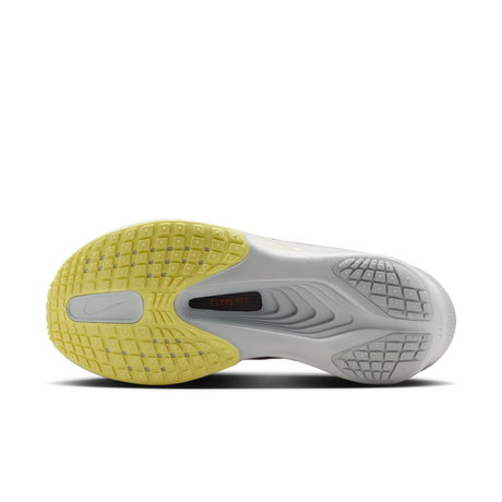 NIKE - Zoom Fly 6 Kadın Koşu Ayakkabısı (1)