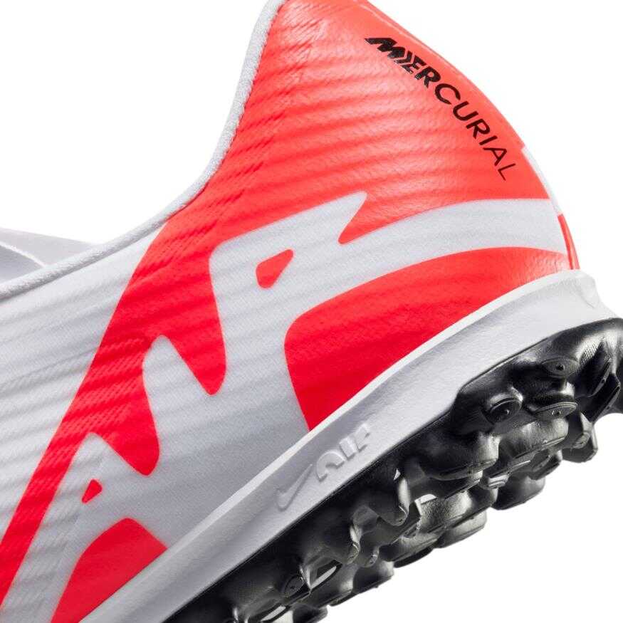 Mercurial Vapor 15 Academy Tf Erkek Halı Saha Ayakkabısı