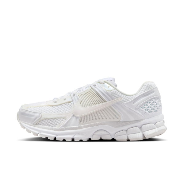 Женские кроссовки Nike Zoom Vomero 5 SE 'Triple White' Sneaker