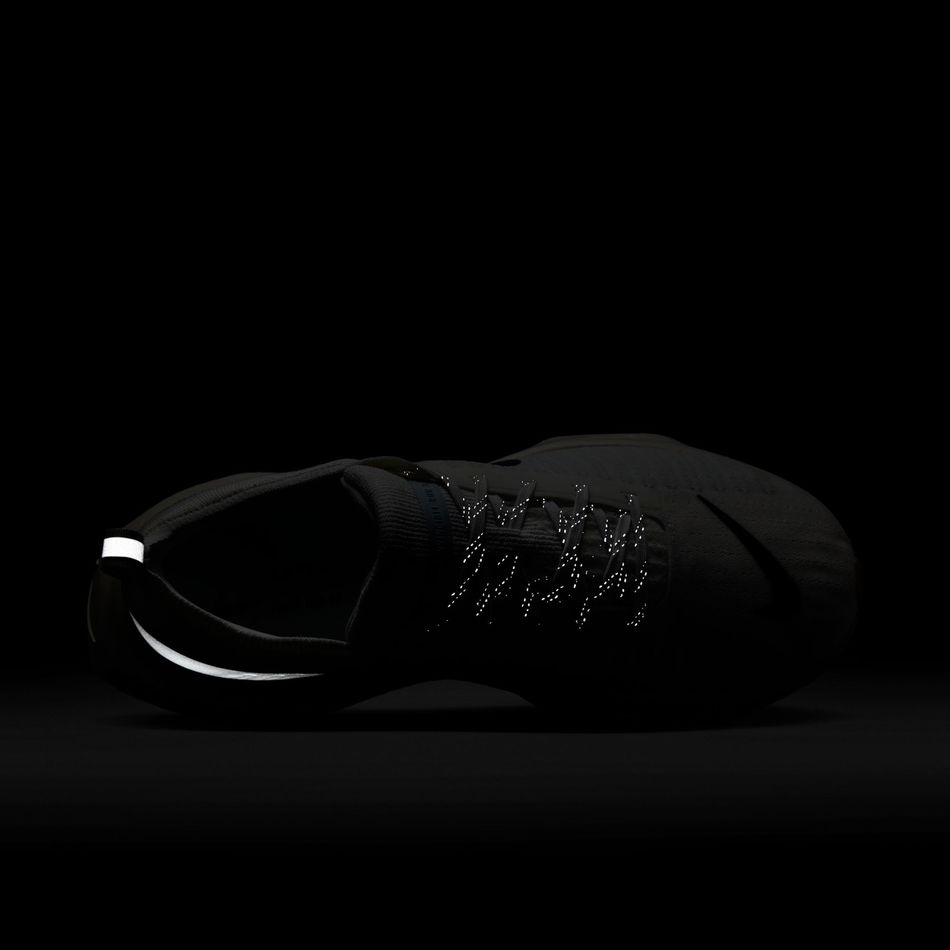 ZoomX Invincible Run Flyknit 3 Erkek Koşu Ayakkabısı