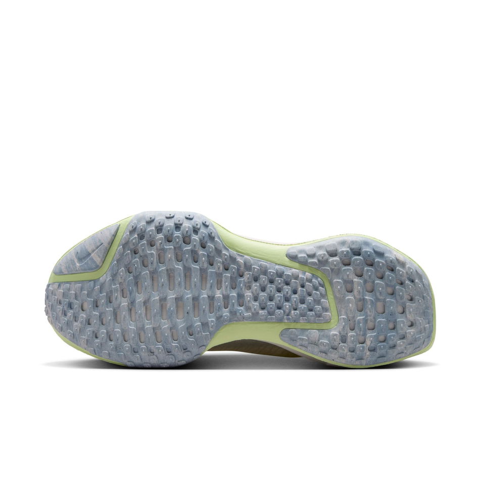 ZoomX Invincible Run Flyknit 3 Kadın Bej Koşu Ayakkabısı