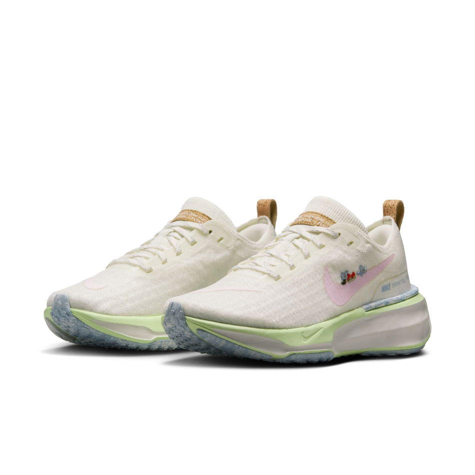 ZoomX Invincible Run Flyknit 3 Kadın Bej Koşu Ayakkabısı