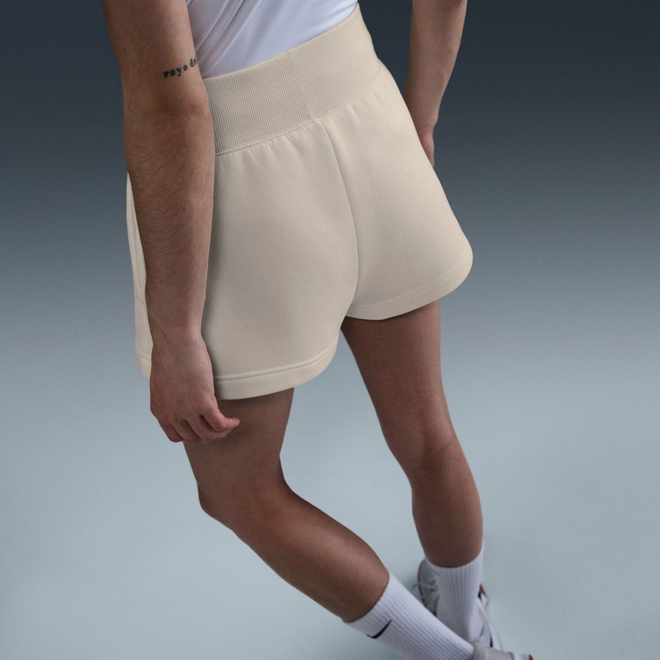 NikeCourt Phoenix Fleece HR Short Kadın Bej Şort