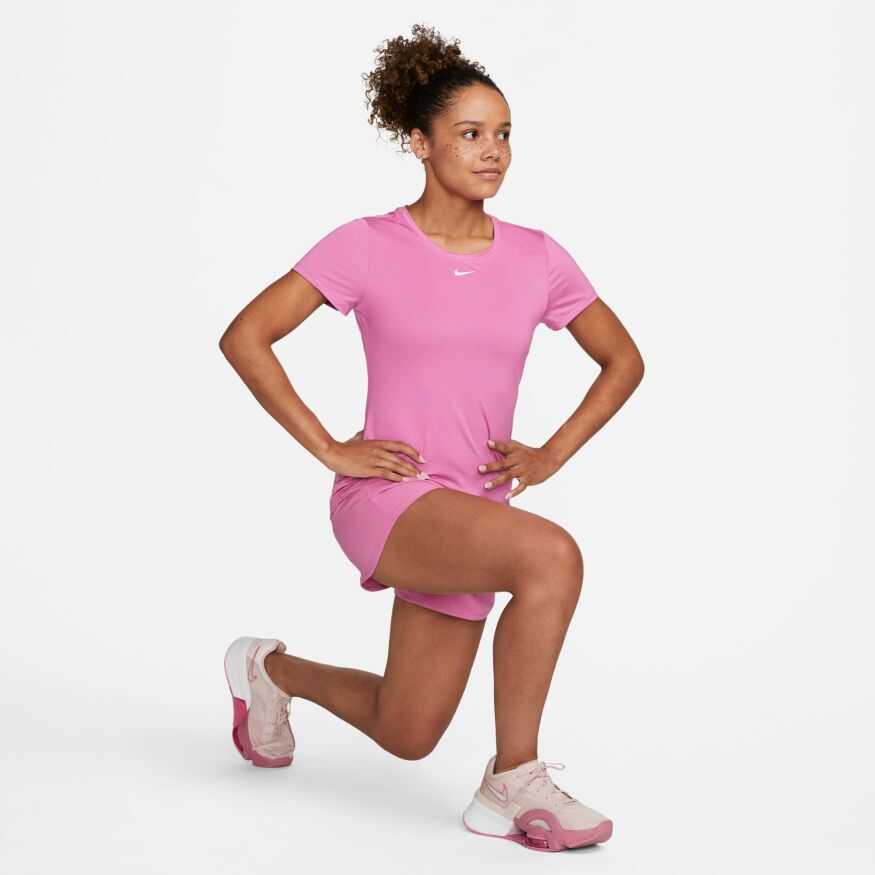 One Dri Fit Slim Top Kadın Tişört