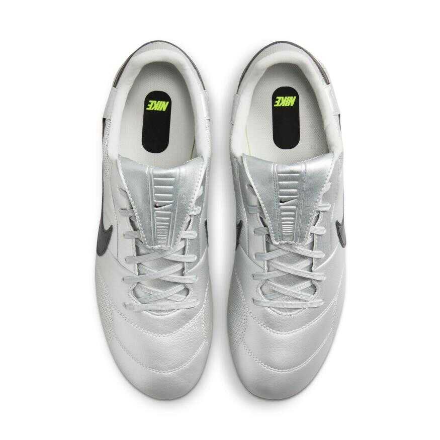 The Nike Premier III Fg Erkek Krampon