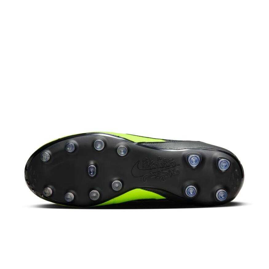 The Nike Premier III Fg Erkek Krampon
