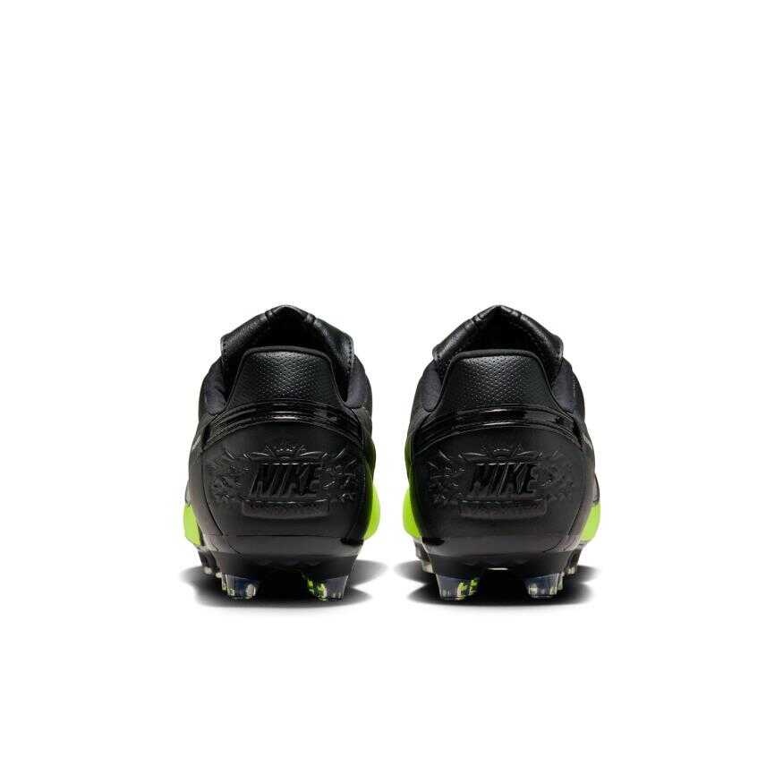 The Nike Premier III Fg Erkek Krampon